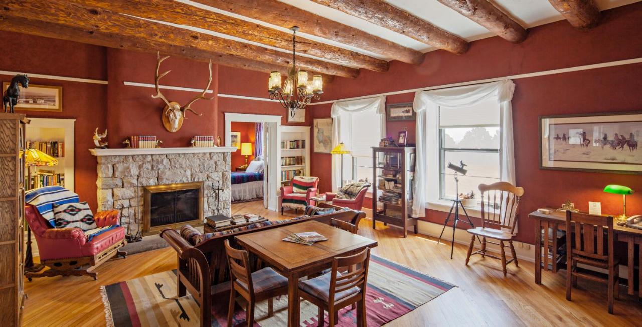 Casa Del Gavilan Historic Inn Cimarron 外观 照片